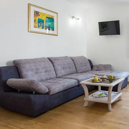 La Strada - Luxury Holiday - Old Town Vila